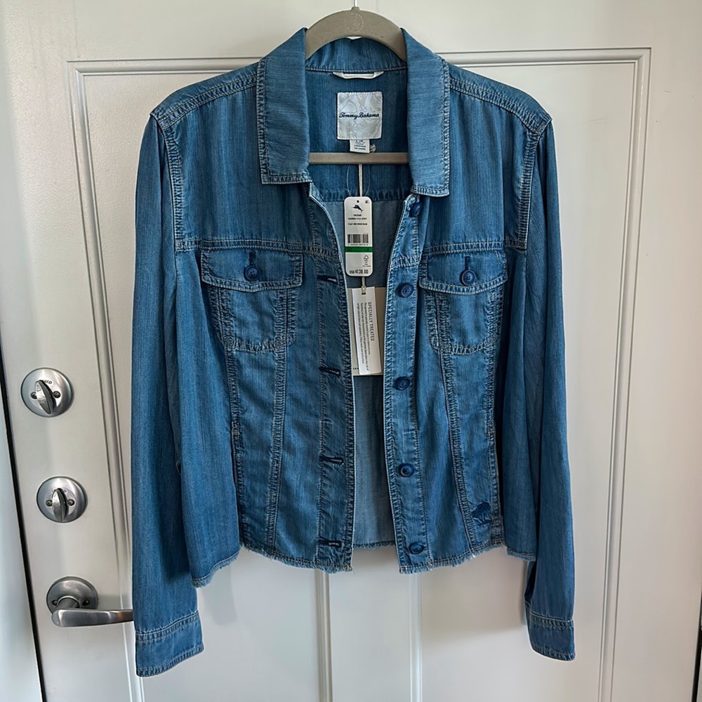 Tommy Bahama Women’s Chambray O’Lei  Denim Jacket size Large